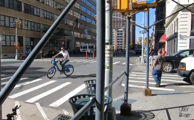 It's not as fast as a fixie but Casey Neistat is gradually won over. (Image: Casey Neistat)