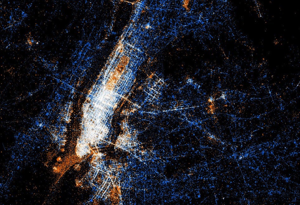 Daily Twitter and Flickr use in New York City (Image: Dailymail.co.uk)